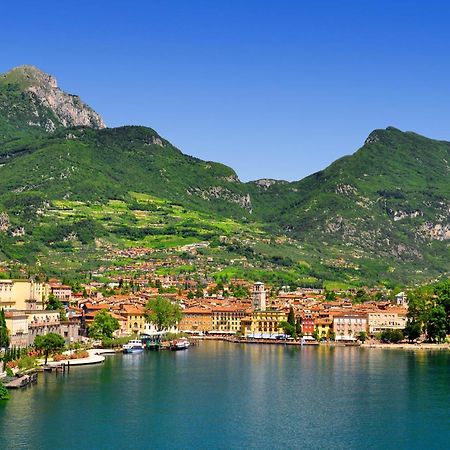 Residenza Il Cavaliere Del Lago - Happy Rentals Ρίβα ντελ Γκάρντα Εξωτερικό φωτογραφία